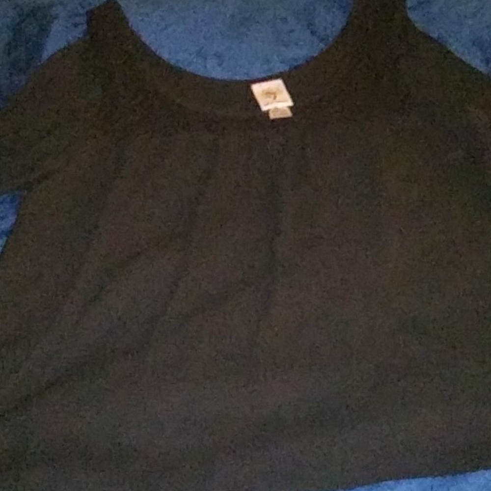 Lace blouse with cut out sleeves